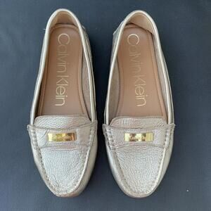 Calvin Klein Lisa Loafers Silver Leather Slip on Flats Shoes Women's Sz 10
